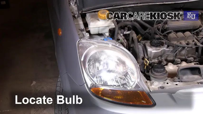 2005 Chevrolet Spark LS 0.8L 3 Cyl. Lights Turn Signal - Front (replace bulb)